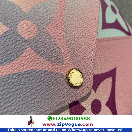 Louis Vuitton Wallet - Image 9