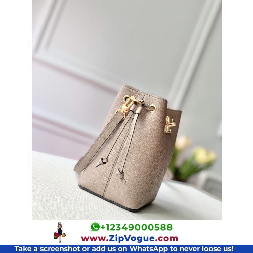 Louis Vuitton Favorite - Image 7