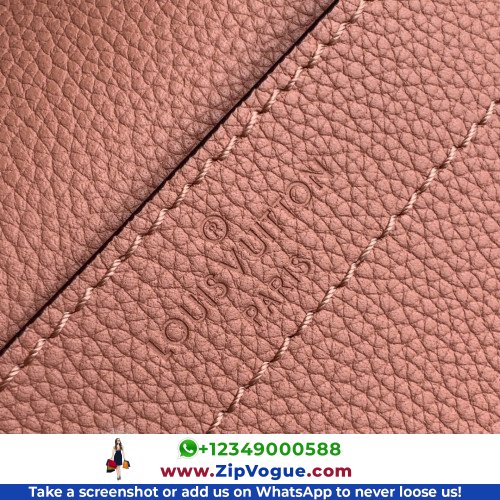 Louis Vuitton Favorite - Image 5