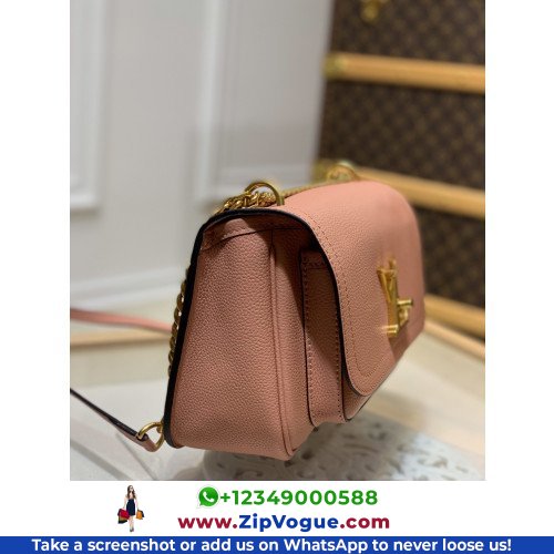 Louis Vuitton Favorite - Image 6