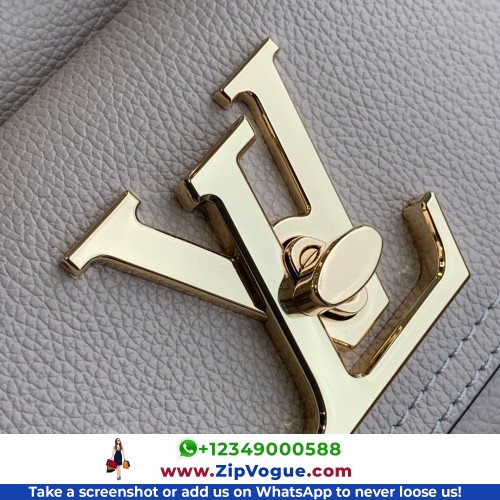 Louis Vuitton Favorite - Image 8