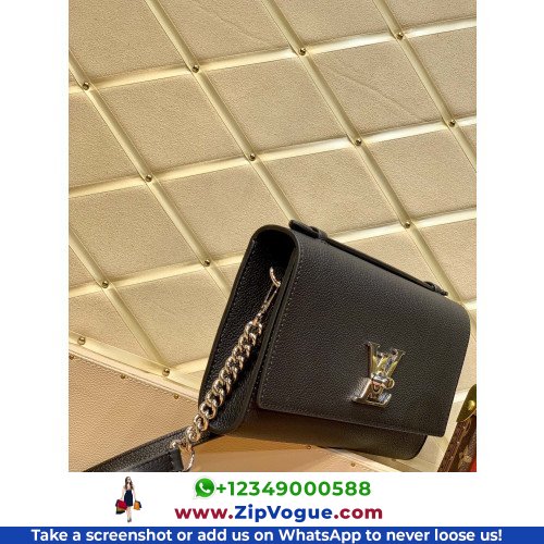 Louis Vuitton Favorite - Image 6