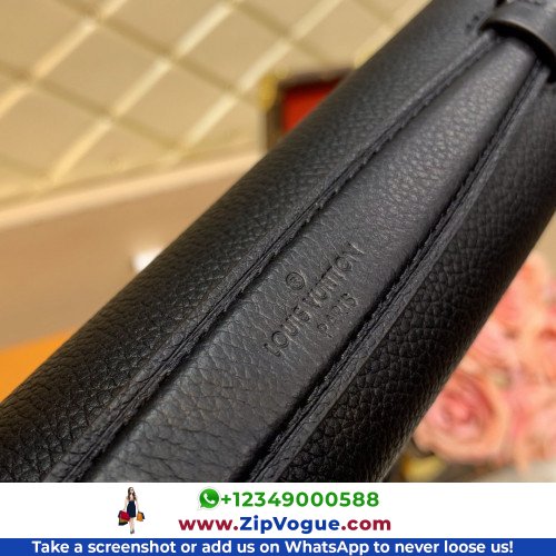 Louis Vuitton Favorite - Image 7