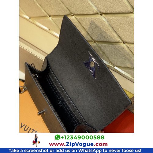 Louis Vuitton Favorite - Image 8