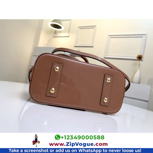 Louis Vuitton Alma - Image 4