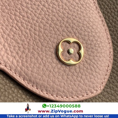 Louis Vuitton Capucines - Image 8