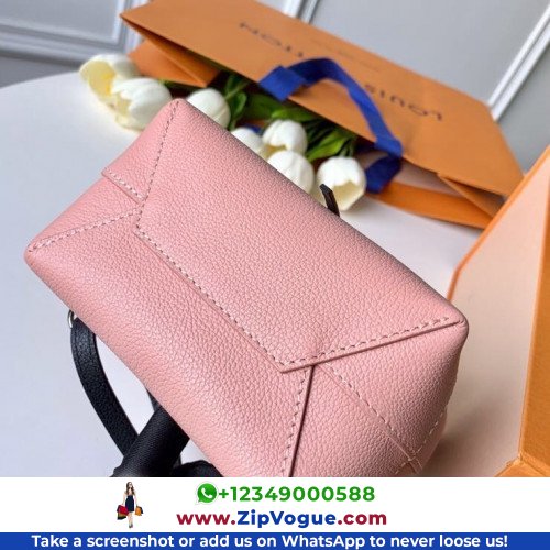 Louis Vuitton Favorite - Image 8