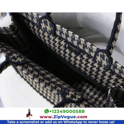 Dior Book Tote Large 42cm - Image 9