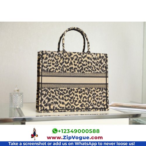 Dior Book Tote Large 42cm - Image 6