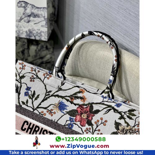 Dior Book Tote Large 42cm - Image 6