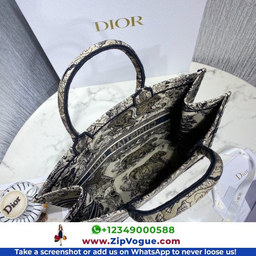 Dior Book Tote Large 42cm - Image 3
