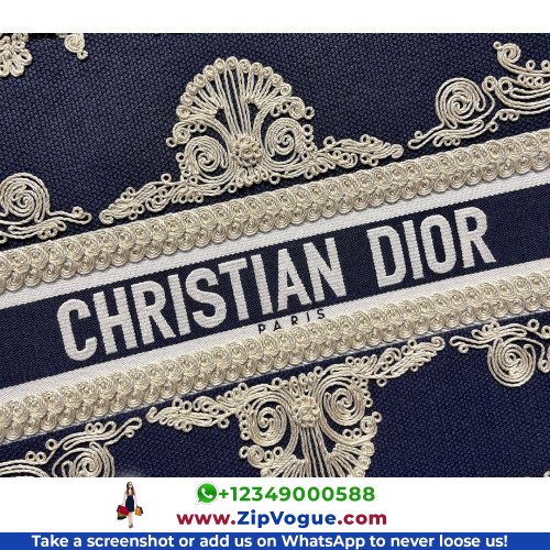 Dior Book Tote Large 42cm - Image 4