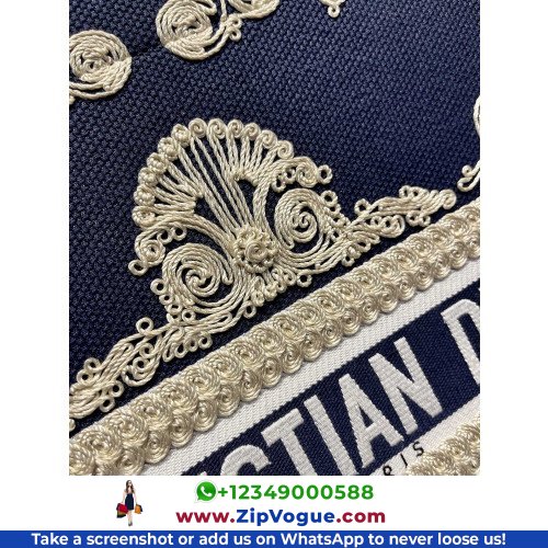 Dior Book Tote Large 42cm - Image 5