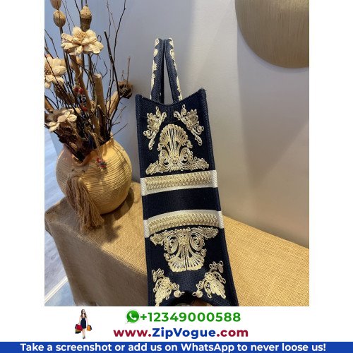 Dior Book Tote Large 42cm - Image 7