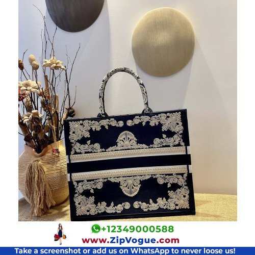 Dior Book Tote Large 42cm - Image 8