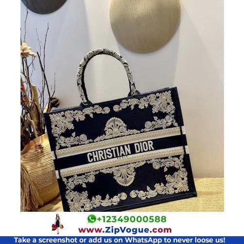 Dior Book Tote Large 42cm - Image 9