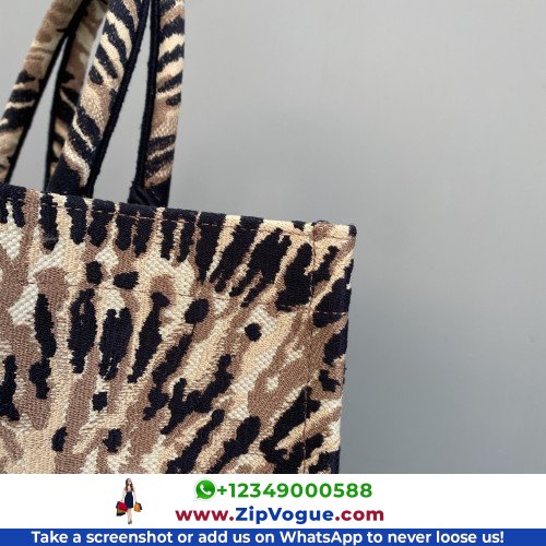 Dior Book Tote Large 42cm - Image 8