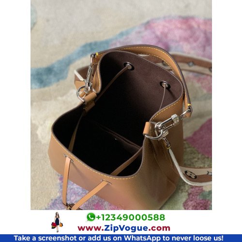 Louis Vuitton Neone - Image 5