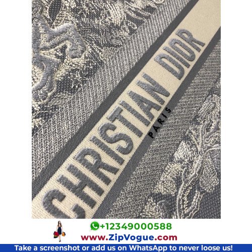 Dior Book Tote Large 42cm - Image 9