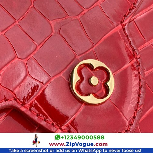 Louis Vuitton Capucines - Image 6