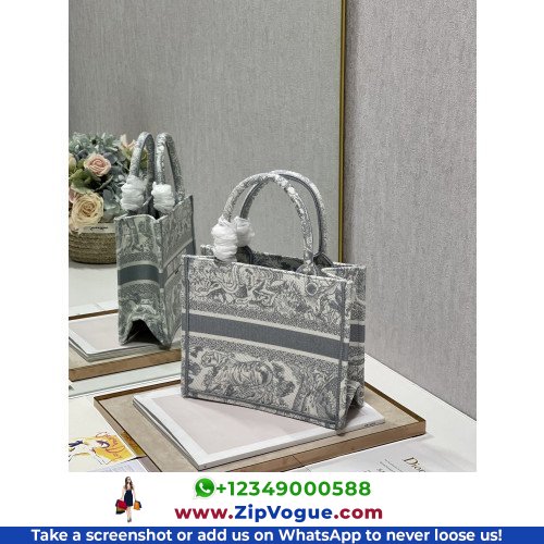 Dior Book Tote Small 26.5cm - Image 2