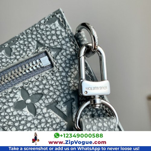 Louis Vuitton Wallet - Image 7