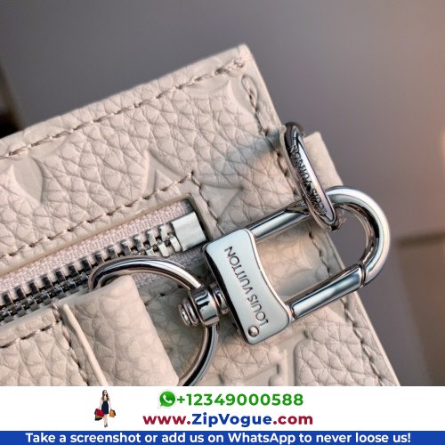 Louis Vuitton Wallet - Image 7