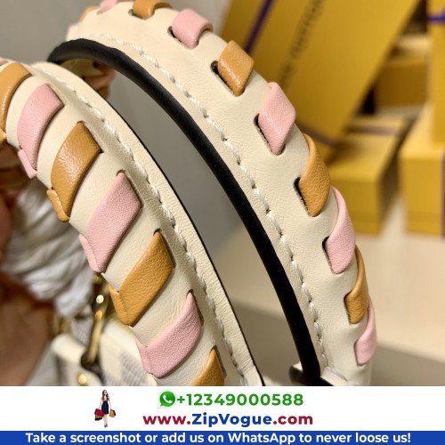 Louis Vuitton Alma - Image 4