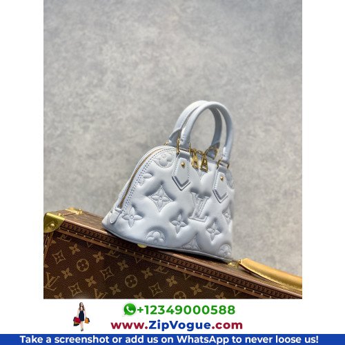 Louis Vuitton Alma - Image 4