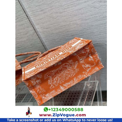 Dior Book Tote Medium 36cm - Image 8