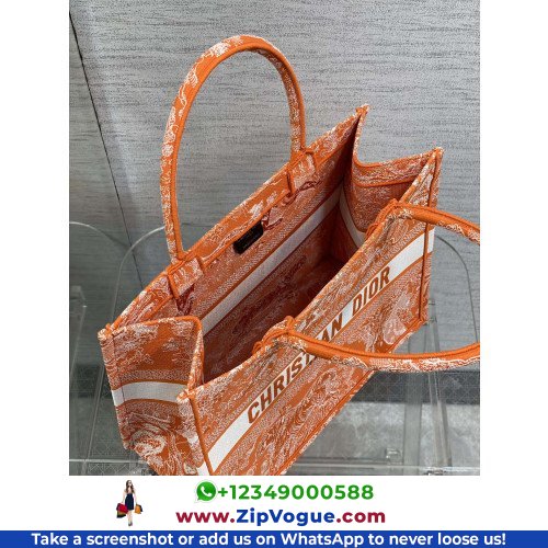 Dior Book Tote Medium 36cm - Image 9