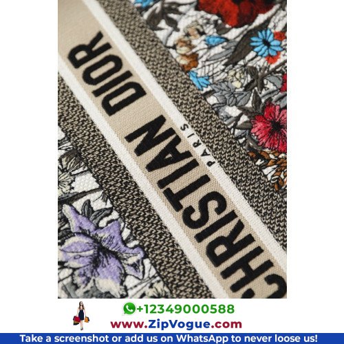 Dior Book Tote Medium 36cm - Image 2