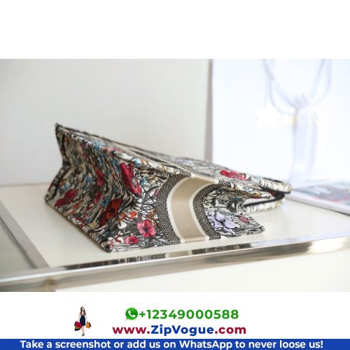 Dior Book Tote Medium 36cm - Image 3