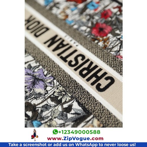 Dior Book Tote Medium 36cm - Image 4