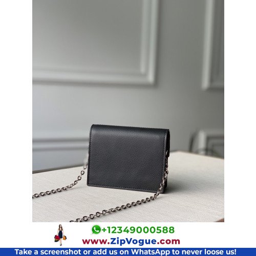 Louis Vuitton Favorite - Image 2