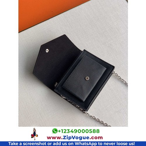 Louis Vuitton Favorite - Image 5