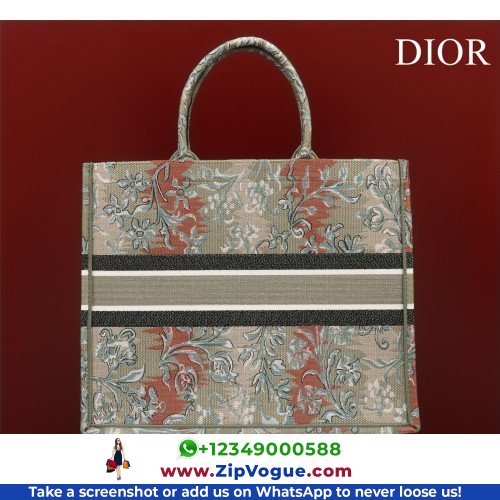 Dior Book Tote Large 42cm - Image 4
