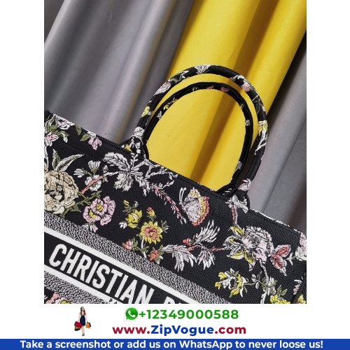 Dior Book Tote Large 42cm - Image 2