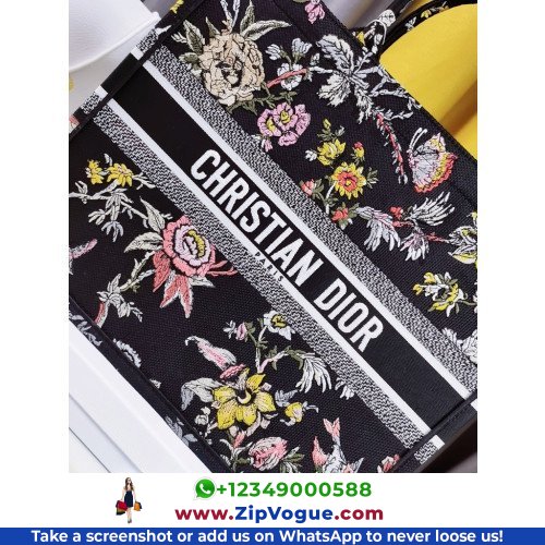 Dior Book Tote Large 42cm - Image 3