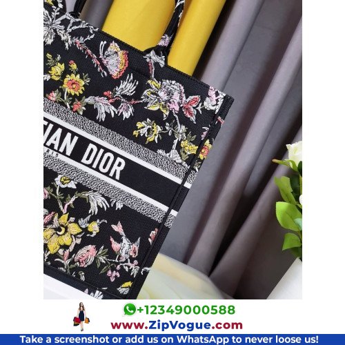 Dior Book Tote Large 42cm - Image 4