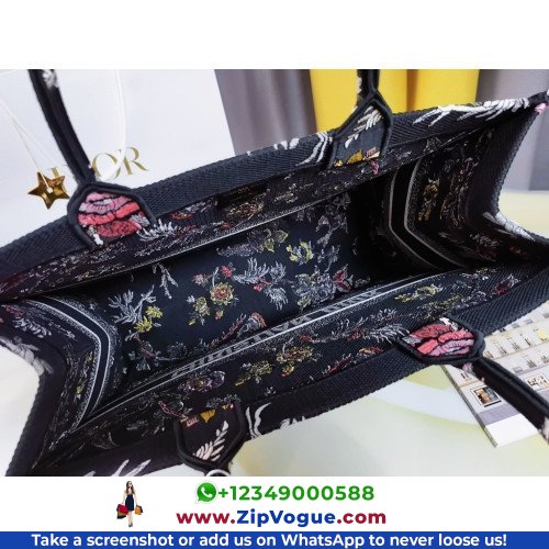 Dior Book Tote Large 42cm - Image 9