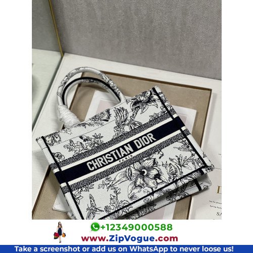 Dior Book Tote Small 26.5cm - Image 3