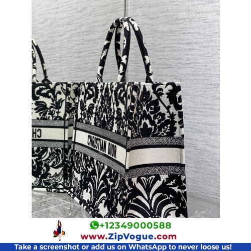 Dior Book Tote Large 42cm - Image 6