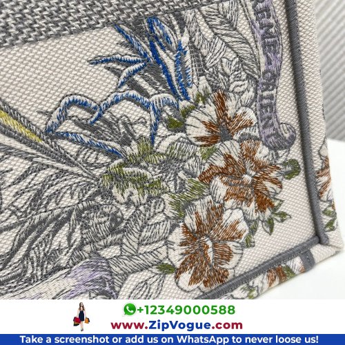 Dior Book Tote Large 42cm - Image 5