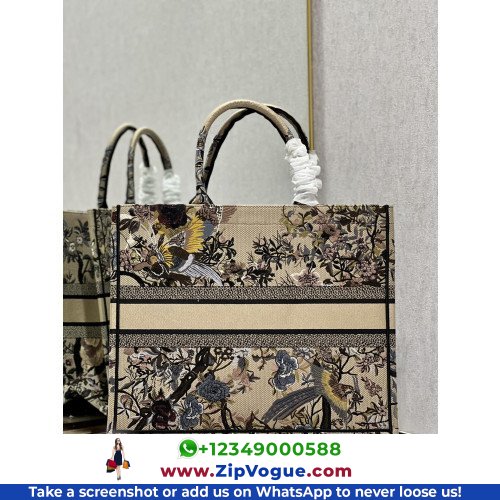 Dior Book Tote Large 42cm - Image 5